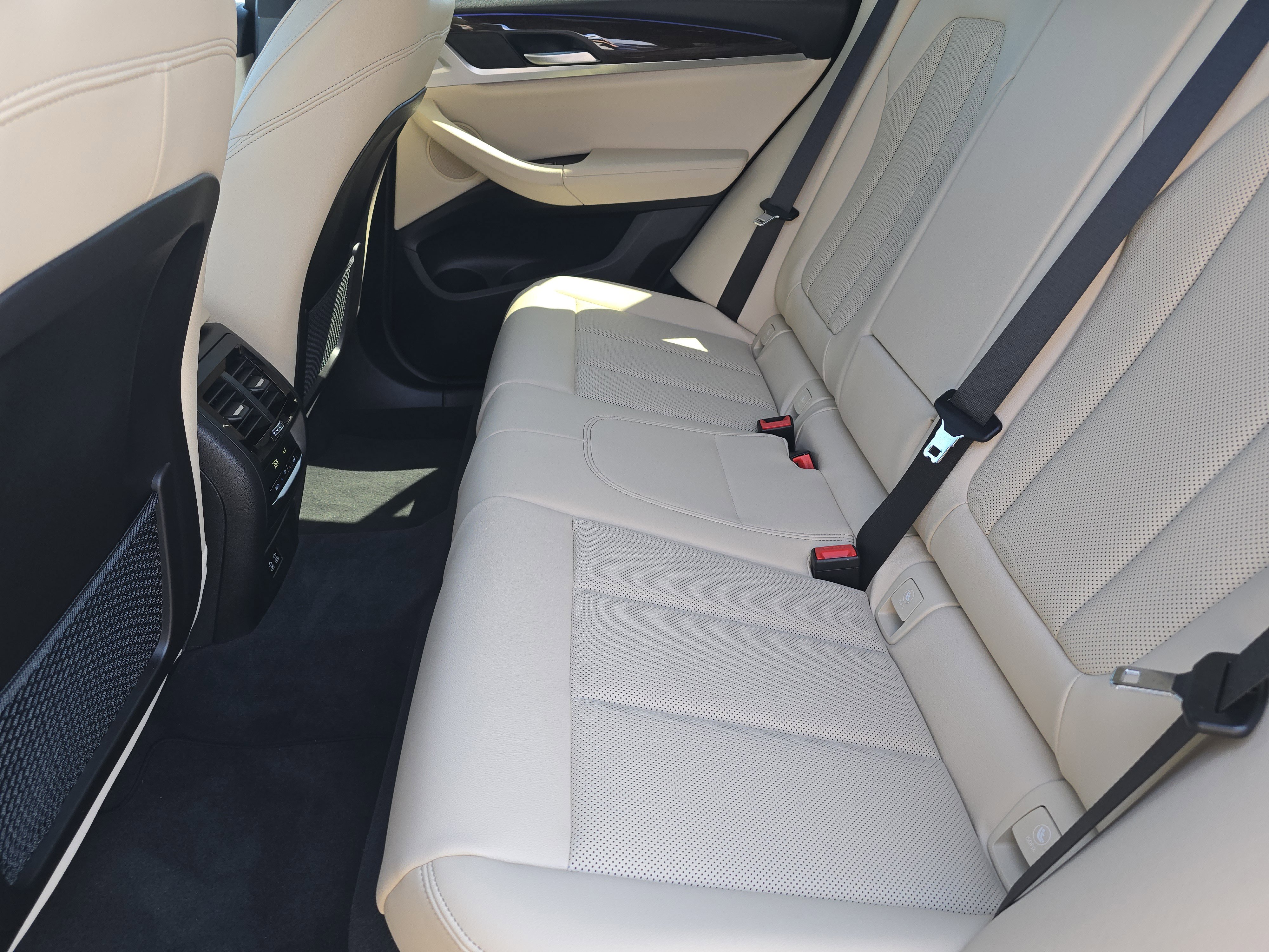 Used 2023 BMW X3 xDrive30i w/ Convenience Package image 9