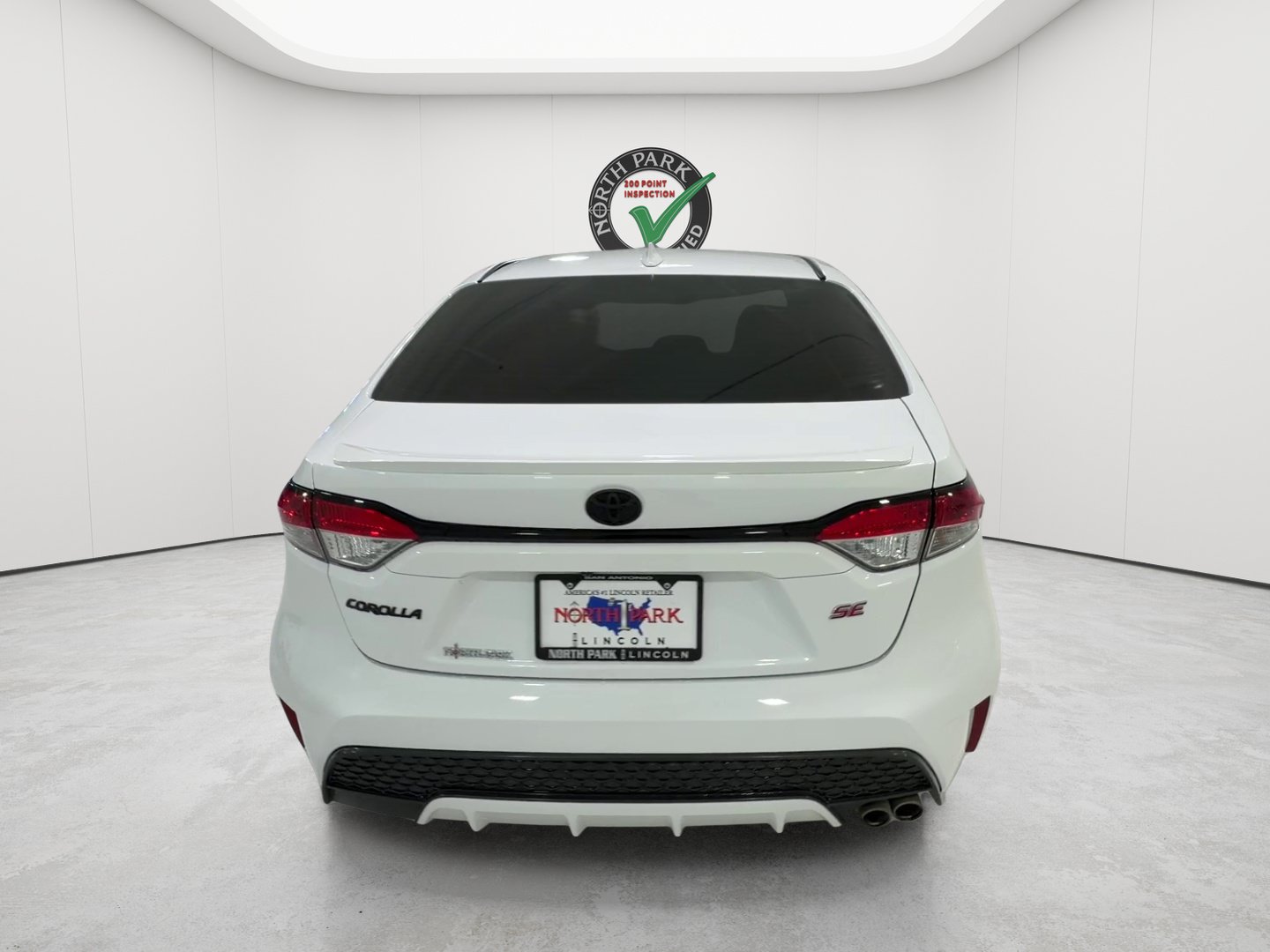 Used 2022 Toyota Corolla SE FWD image 4