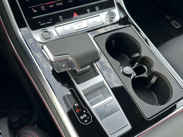 Certified 2026 Audi Q7 3.0T Prestige AWD/4WD image 32