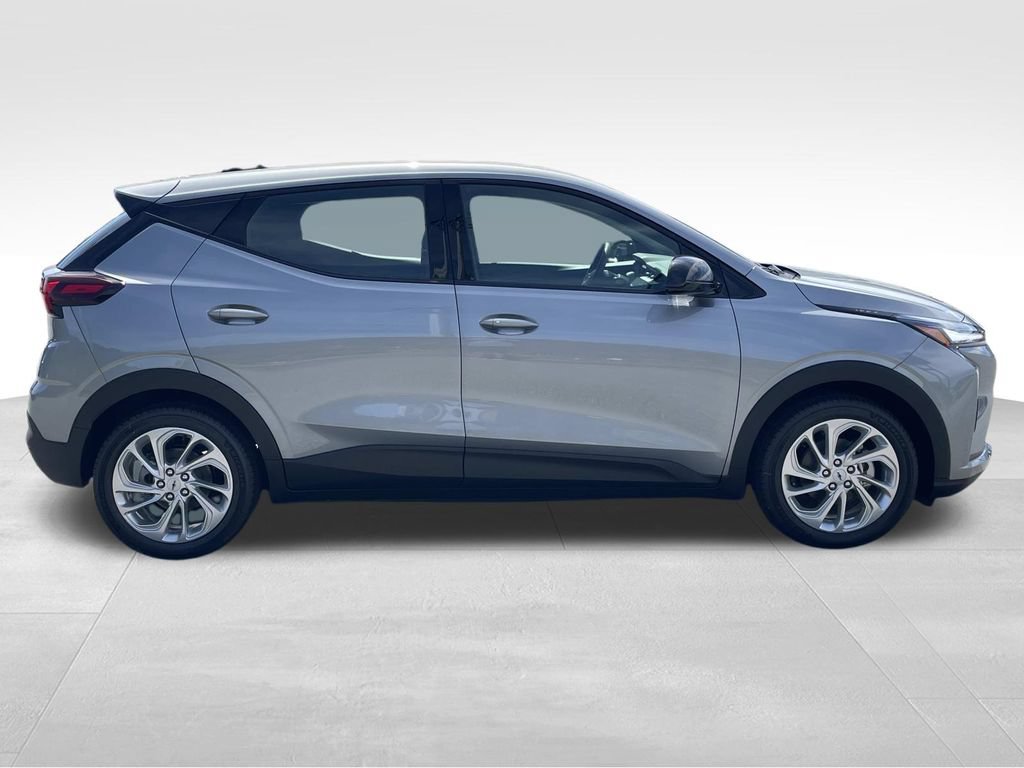 New 2027 Chevrolet Bolt LT FWD video 2