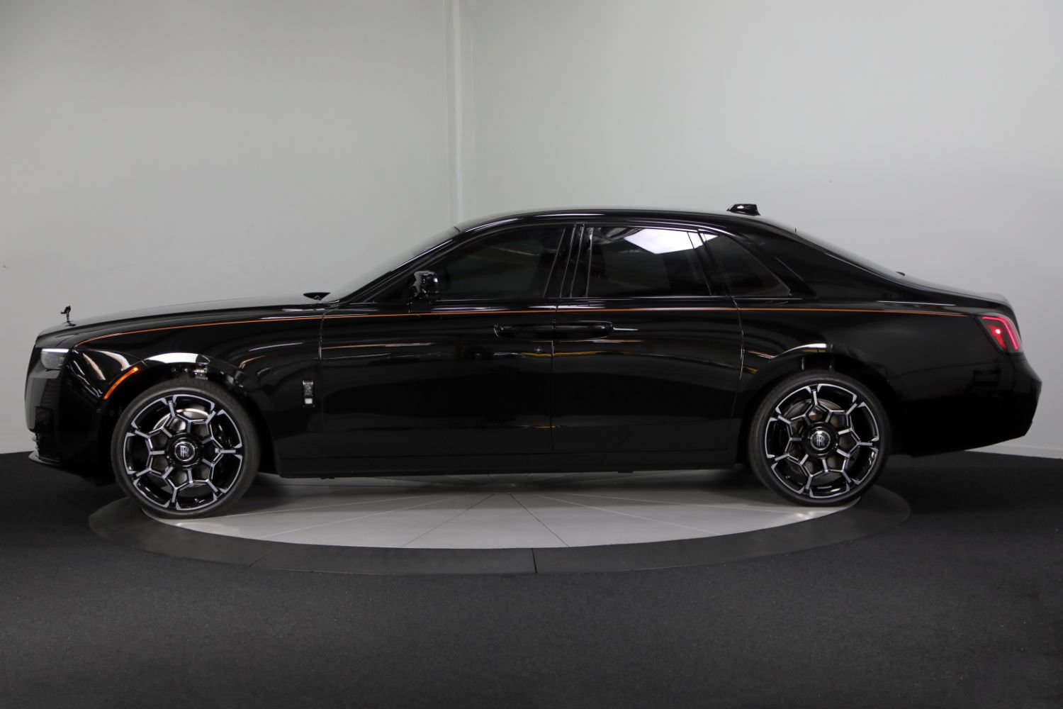 Used 2026 Rolls-Royce Ghost Black Badge AWD/4WD image 6