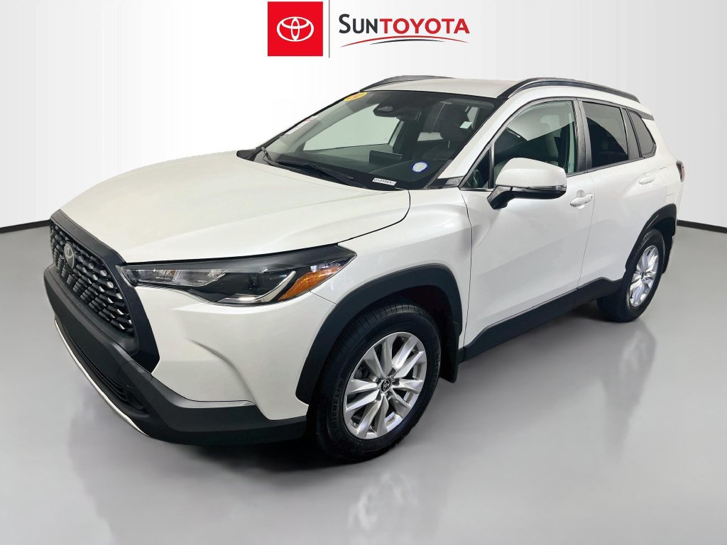 Used 2024 Toyota Corolla Cross LE AWD/4WD image 9