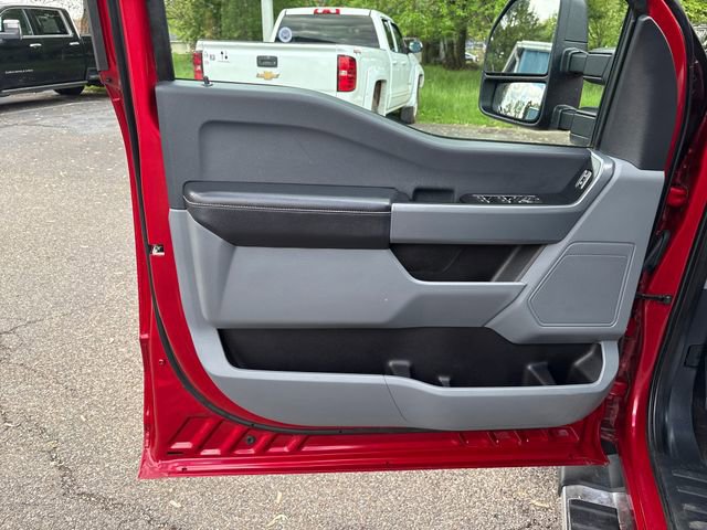 Used 2022 Ford F150 XLT w/ XTR Package AWD/4WD image 8