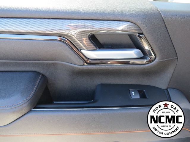 Used 2025 GMC Sierra 2500 AT4 AWD/4WD image 39