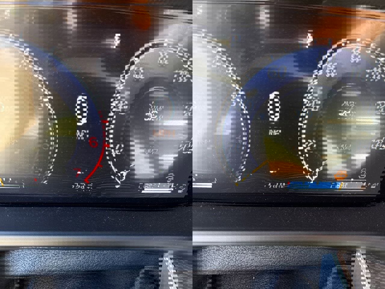 Used 2024 Jeep Wagoneer L Series II w/ Flexible Seating Group image 22