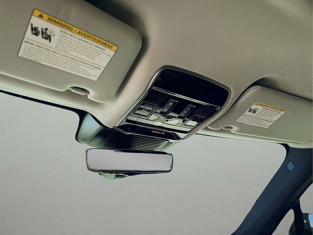 Used 2024 Land Rover Range Rover Sport SE image 30