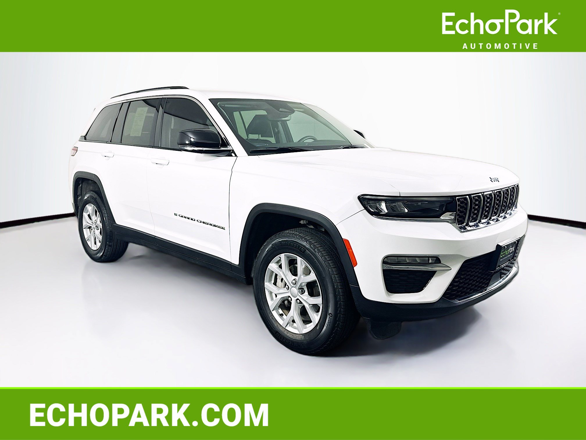 Used 2023 Jeep Grand Cherokee Limited RWD image 1