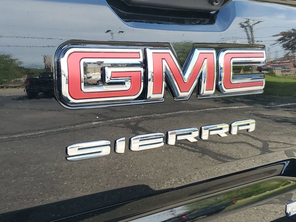 Used 2024 GMC Sierra 1500 Elevation AWD/4WD image 6