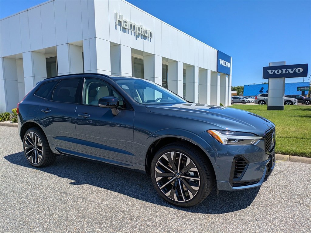 New 2026 Volvo XC60 T8 Ultra w/ Protection Package Premier image 2