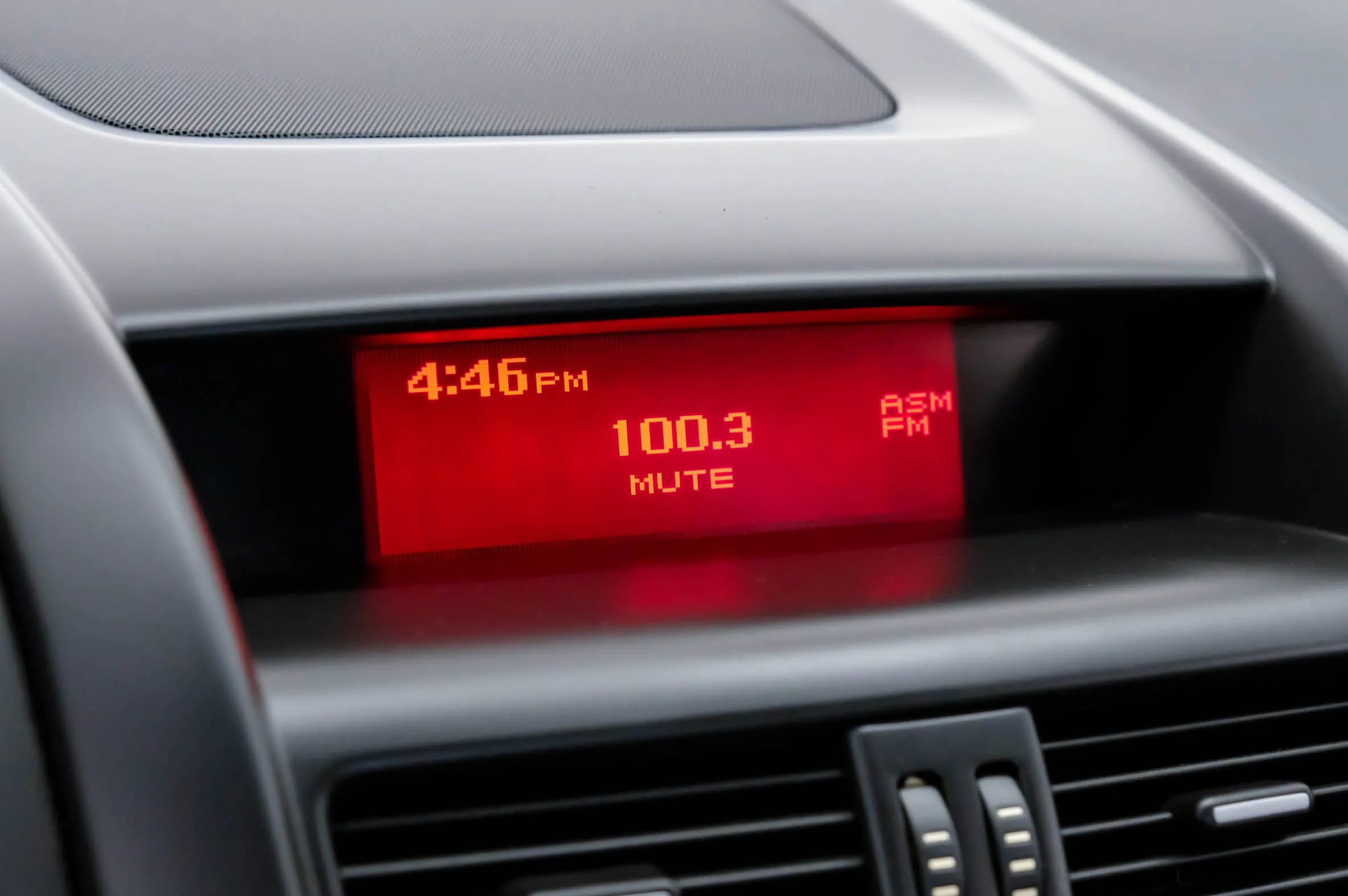 Used 2008 Pontiac G8 image 24