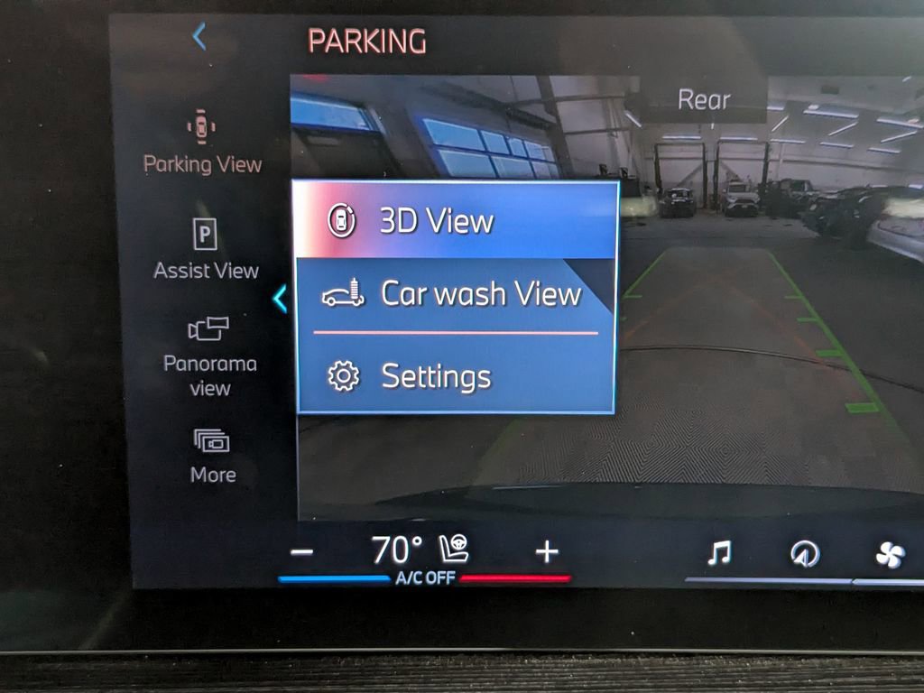 Certified 2024 BMW X5 xDrive40i w/ M Sport Package image 31