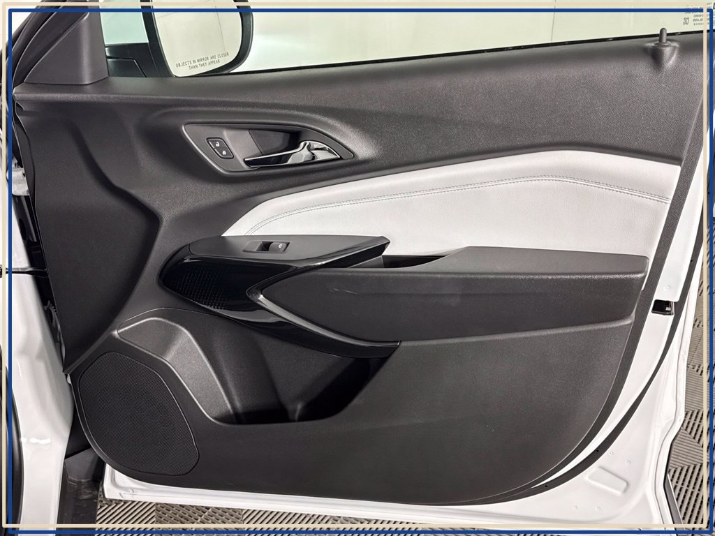 New 2026 Chevrolet Trax LT w/ LT Convenience Package FWD image 34