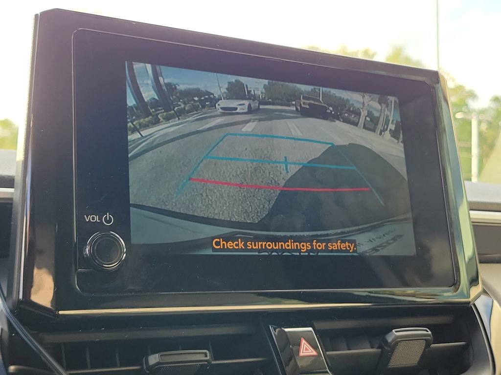 Used 2025 Toyota Corolla Cross L FWD image 26