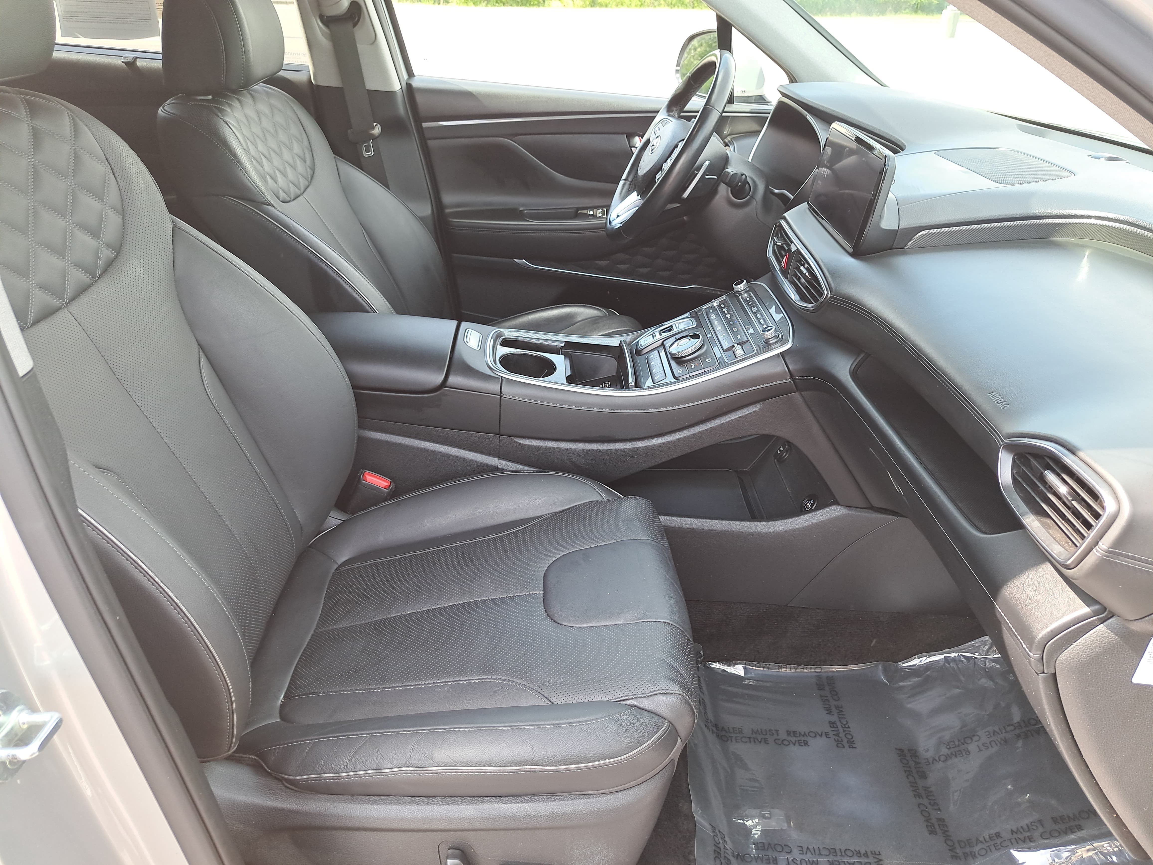 Used 2023 Hyundai Santa Fe Limited AWD/4WD image 10
