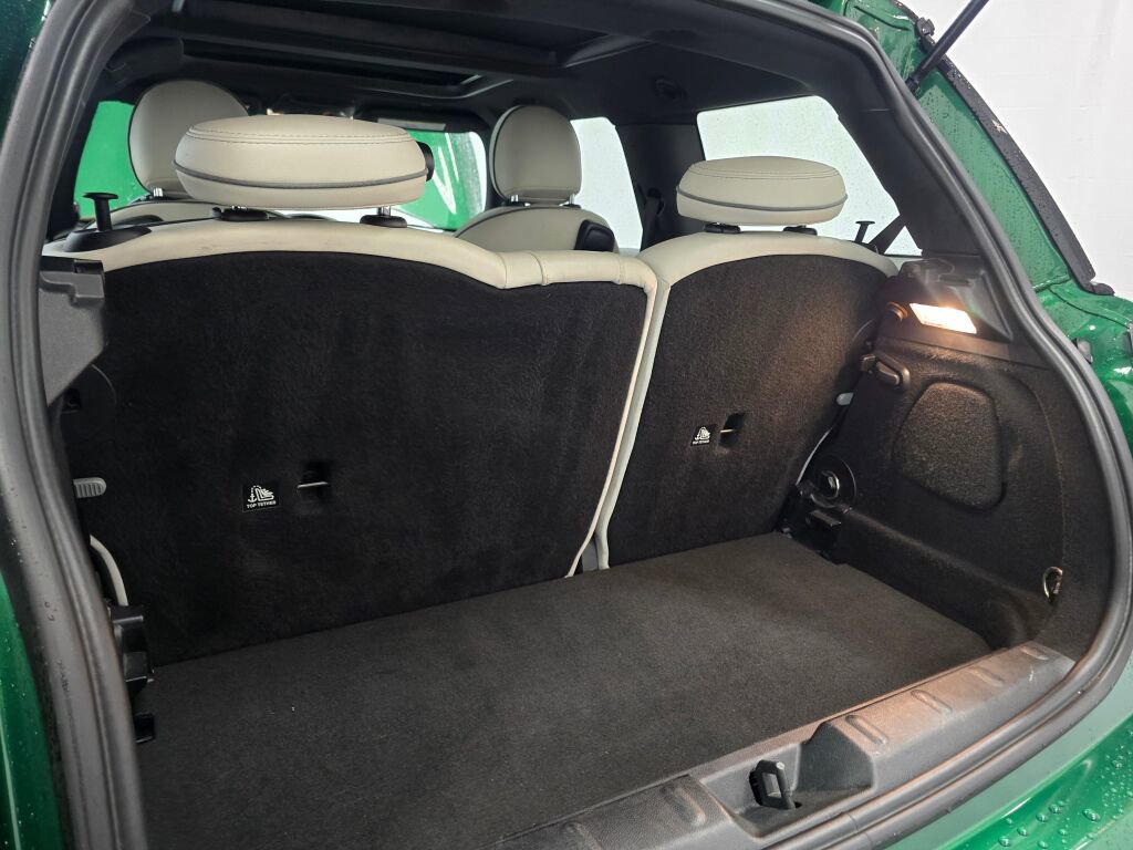 Used 2023 MINI Cooper SE image 17