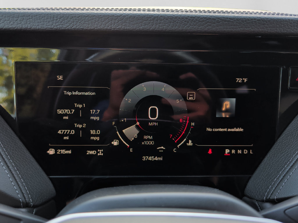 Used 2025 GMC Yukon Denali AWD/4WD image 10
