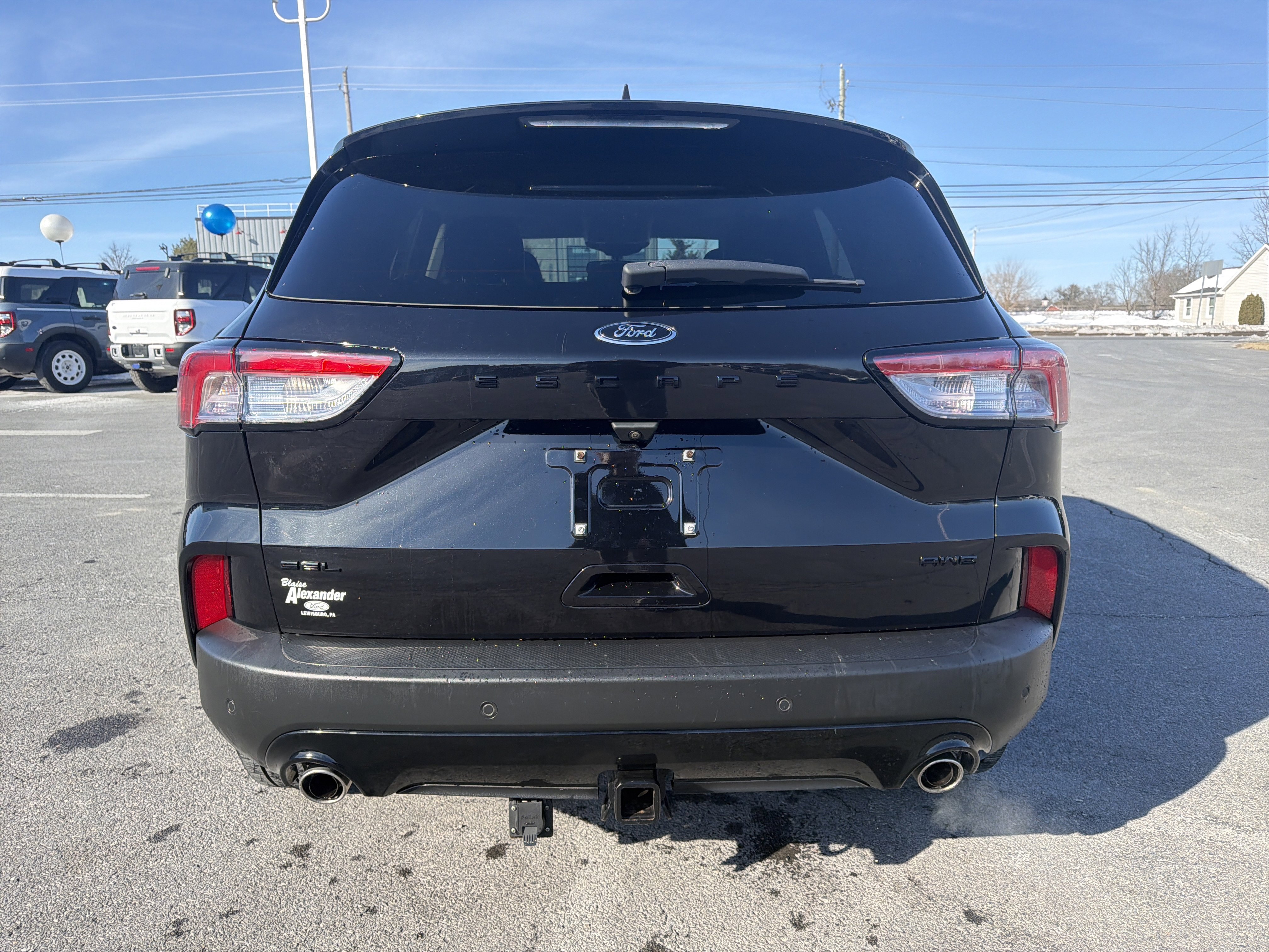 Used 2022 Ford Escape SEL w/ SEL Stealth AWD Package image 4