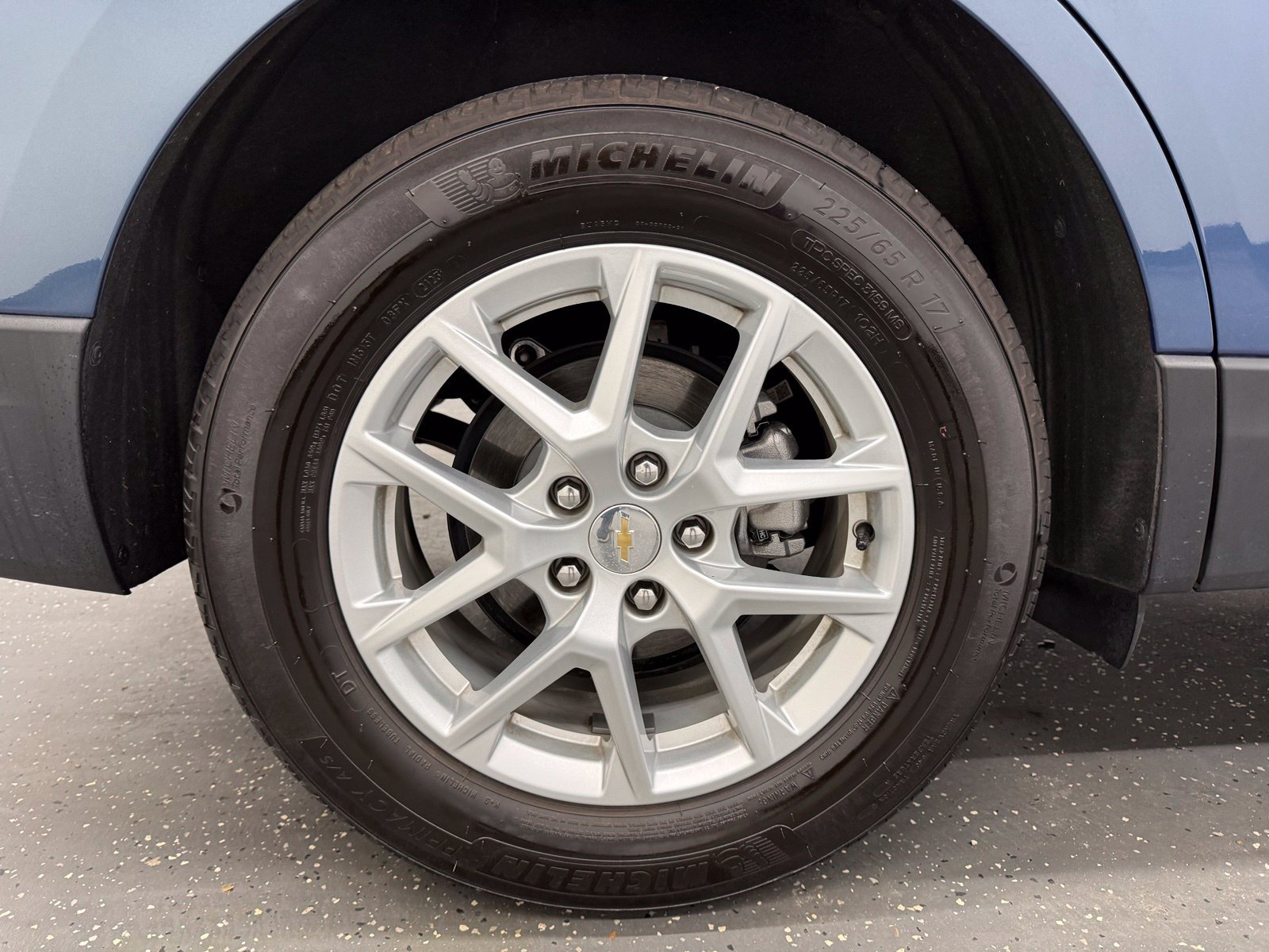 Used 2024 Chevrolet Equinox LS FWD image 20