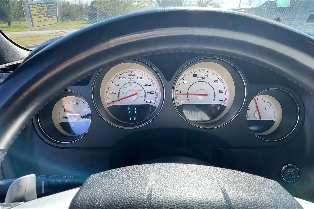 Used 2013 Dodge Challenger R/T image 17