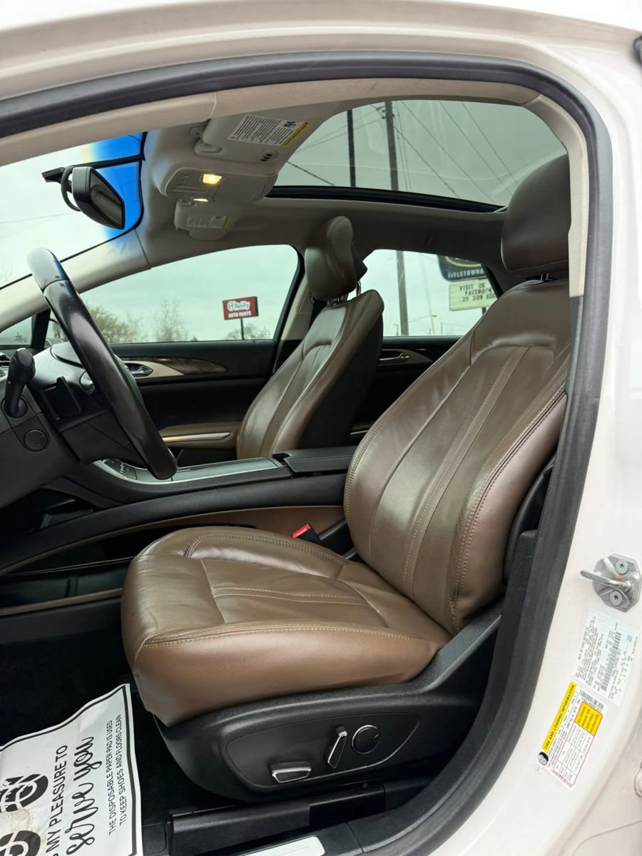 Used 2015 Lincoln MKZ AWD w/ Equipment Group 102A Reserve image 10