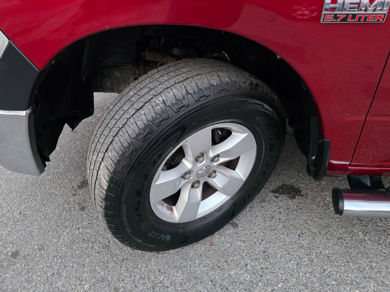 Used 2015 RAM 1500 ST w/ SXT Appearance Group image 22