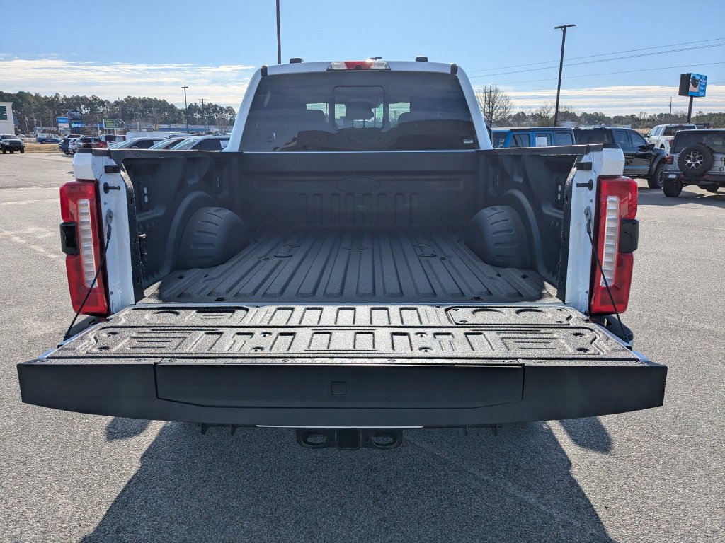 New 2026 Ford F350 Lariat w/ Lariat Ultimate Package AWD/4WD image 13