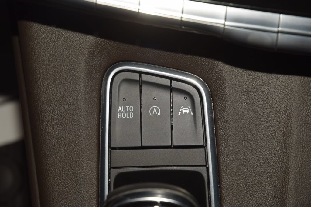 Used 2024 Cadillac Escalade Sport w/ Touring Package AWD/4WD image 36