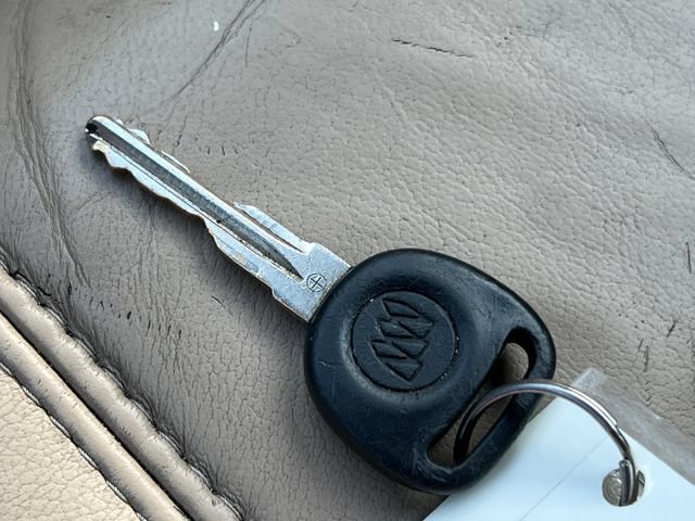 Used 2012 Buick Enclave Leather FWD image 29