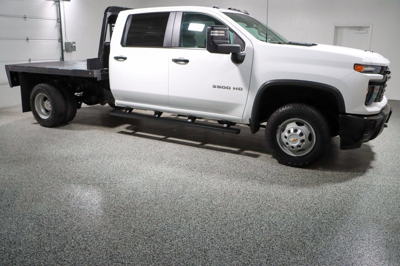 Used 2025 Chevrolet Silverado 3500 W/T w/ WT Convenience Package AWD/4WD image 7