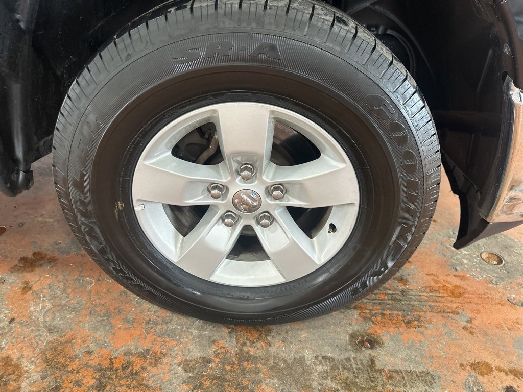 Used 2023 RAM 1500 Classic SLT w/ Trailer & Traction Group image 10