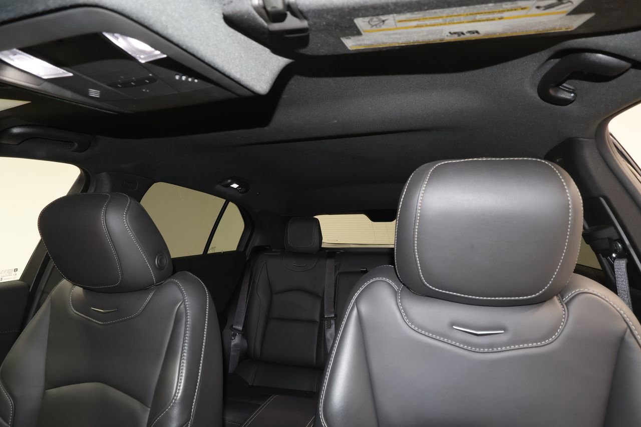 Certified 2025 Cadillac XT4 Premium Luxury image 17
