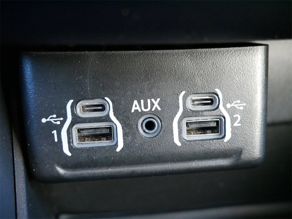 Used 2024 Dodge Durango GT image 29