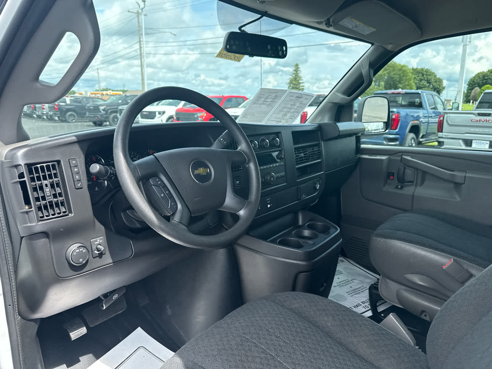 Certified 2025 Chevrolet Express 2500 w/ Driver Convenience Package RWD image 10