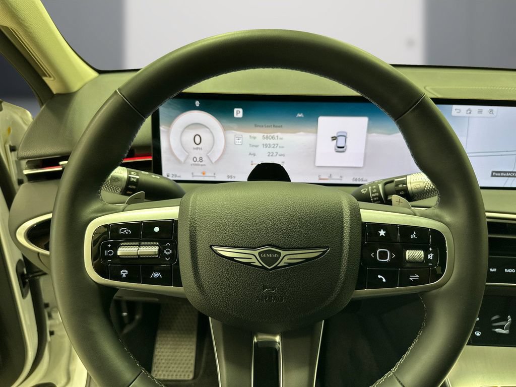 Certified 2026 Genesis GV70 2.5T Select AWD/4WD image 23