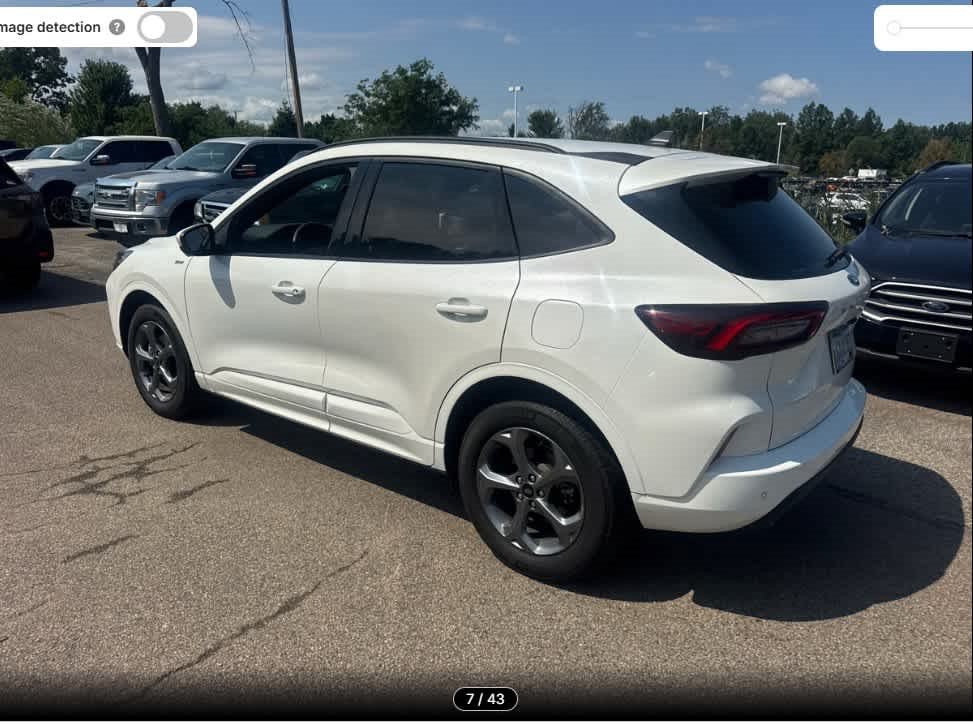 Used 2023 Ford Escape ST-Line Select w/ Tech Pack #2 AWD/4WD image 6