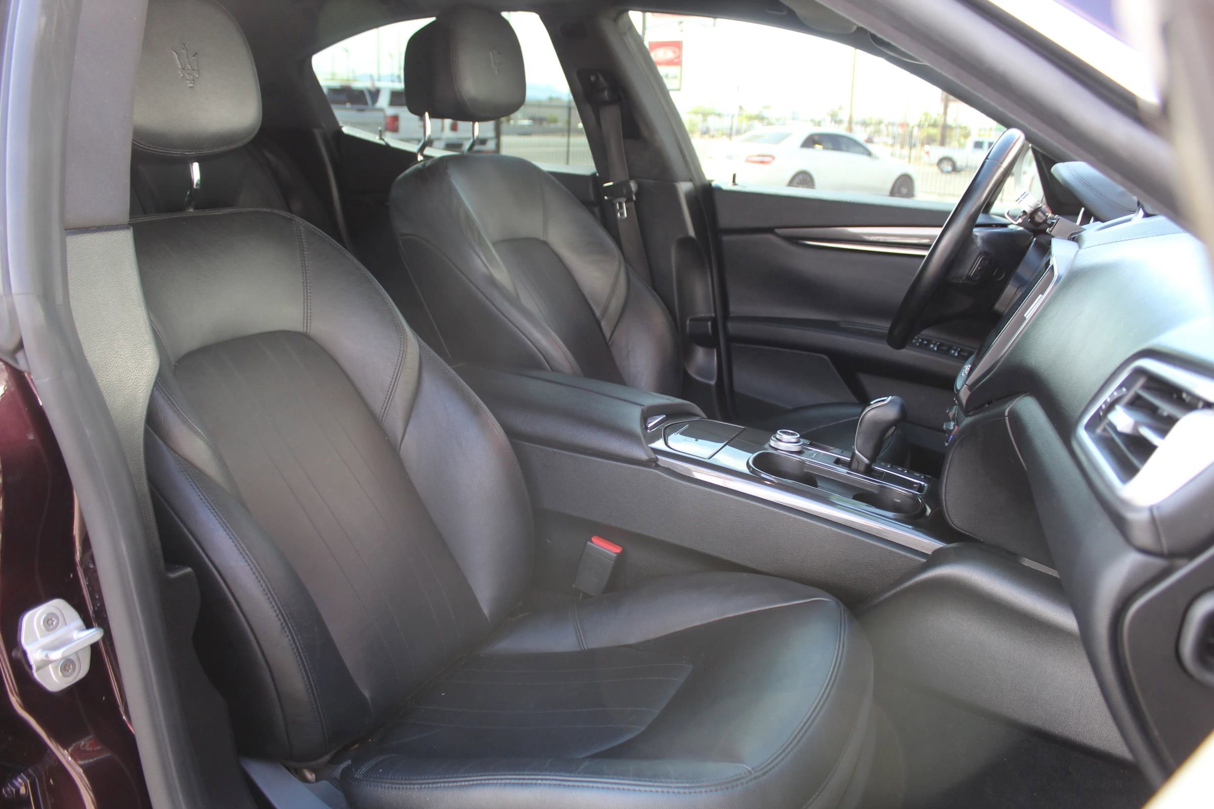 Used 2017 Maserati Ghibli RWD image 20