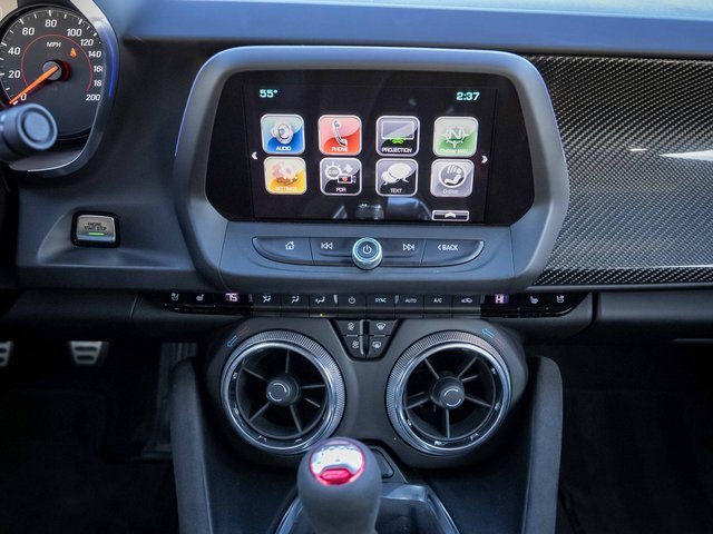 Used 2018 Chevrolet Camaro ZL1 image 25