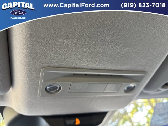 Used 2025 Nissan Kicks SV FWD image 32