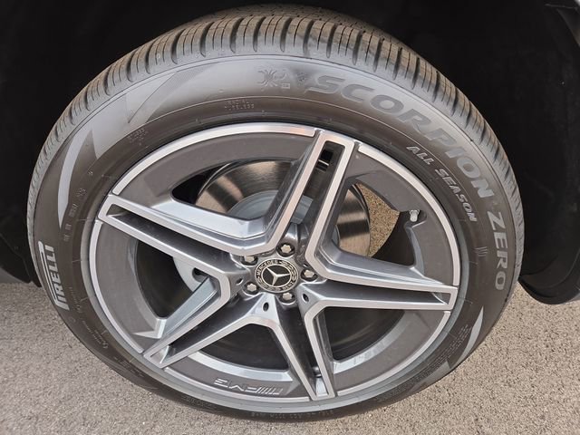 New 2026 Mercedes-Benz GLS 450 4MATIC image 33