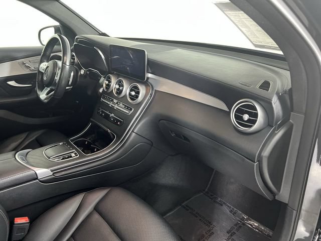 Used 2022 Mercedes-Benz GLC 300 4MATIC Coupe image 30