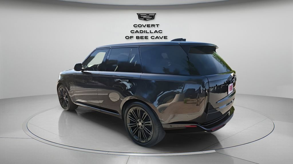 Used 2023 Land Rover Range Rover Autobiography image 7