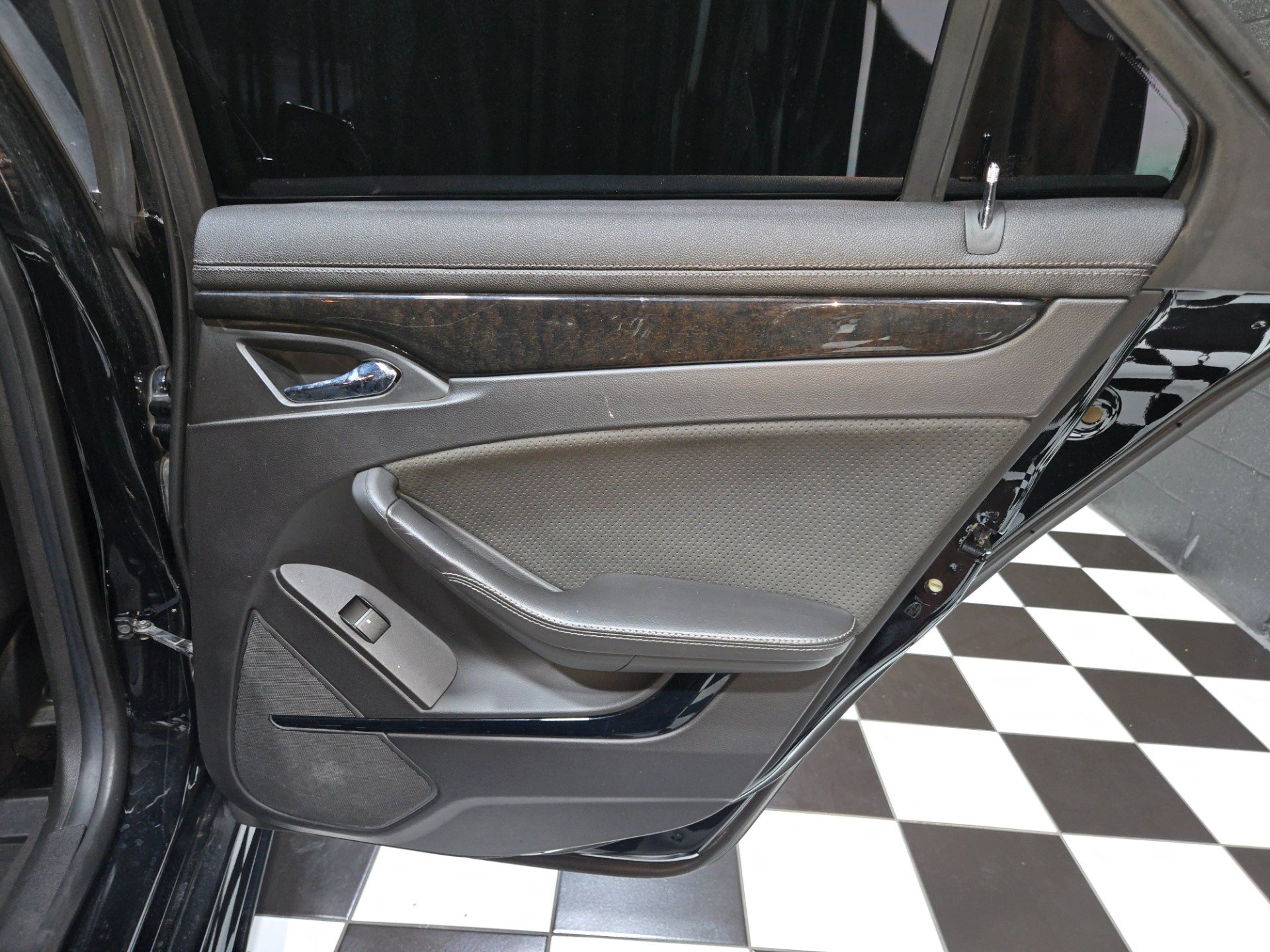 Used 2013 Cadillac CTS V w/ Wood Trim Package RWD image 95