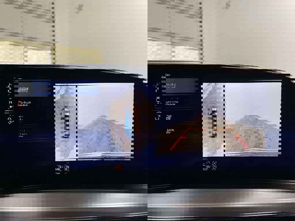 Certified 2025 Cadillac Lyriq Luxury w/ Nappa Leather Package image 25