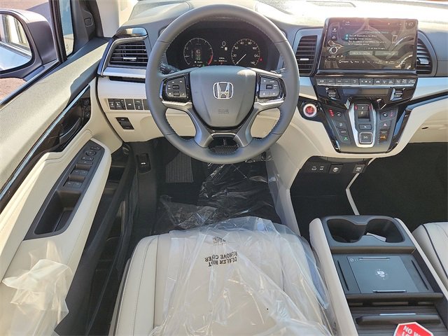 New 2026 Honda Odyssey Touring image 10