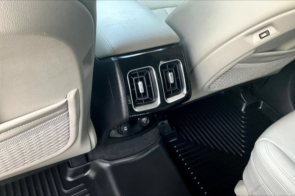 Certified 2023 Kia Sorento SX AWD/4WD image 10