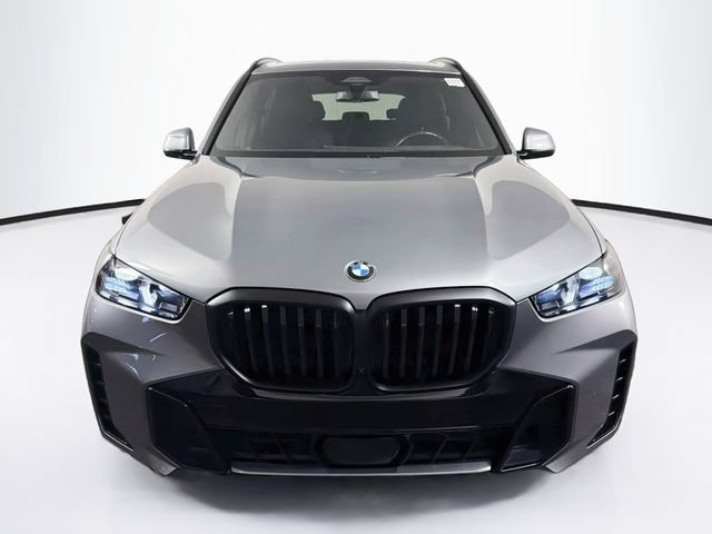 Used 2024 BMW X5 xDrive40i w/ Executive Package AWD/4WD image 2