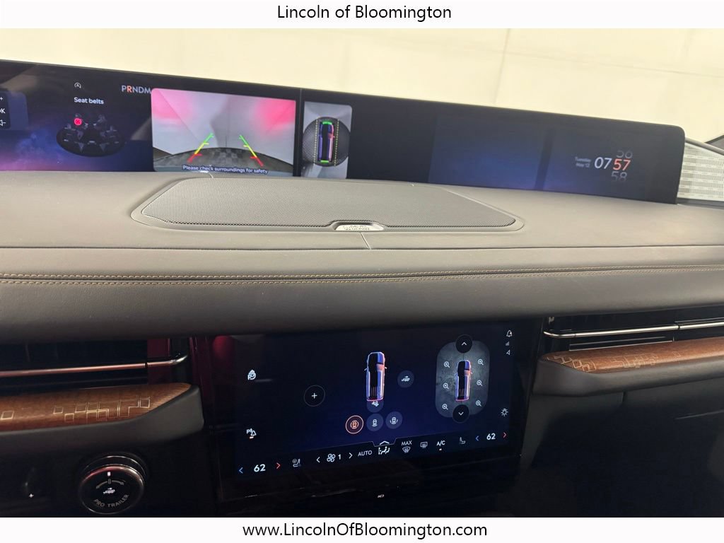 New 2025 Lincoln Navigator L Black Label AWD/4WD image 68