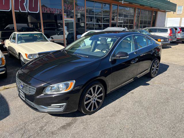 Used 2015 Volvo S60 T5 Premier AWD/4WD image 2