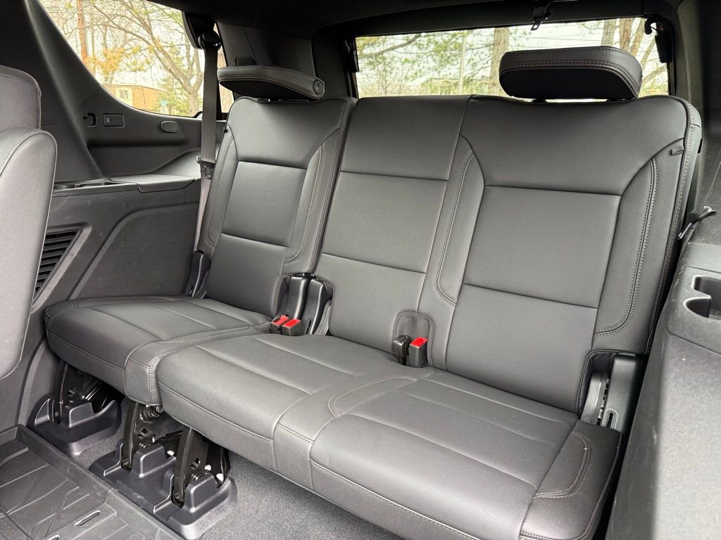 Used 2025 Chevrolet Tahoe High Country image 21