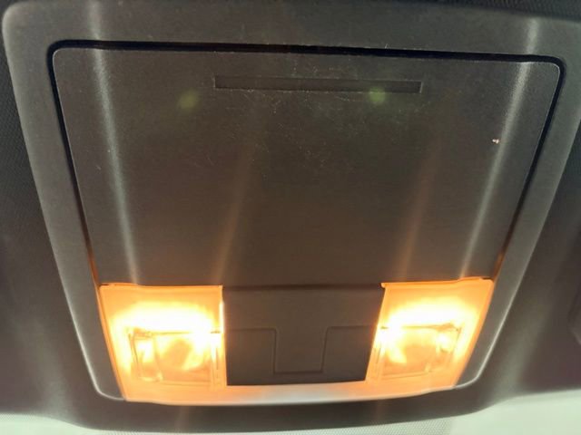 Used 2014 Ford Explorer XLT w/ Equipment Group 201A image 25